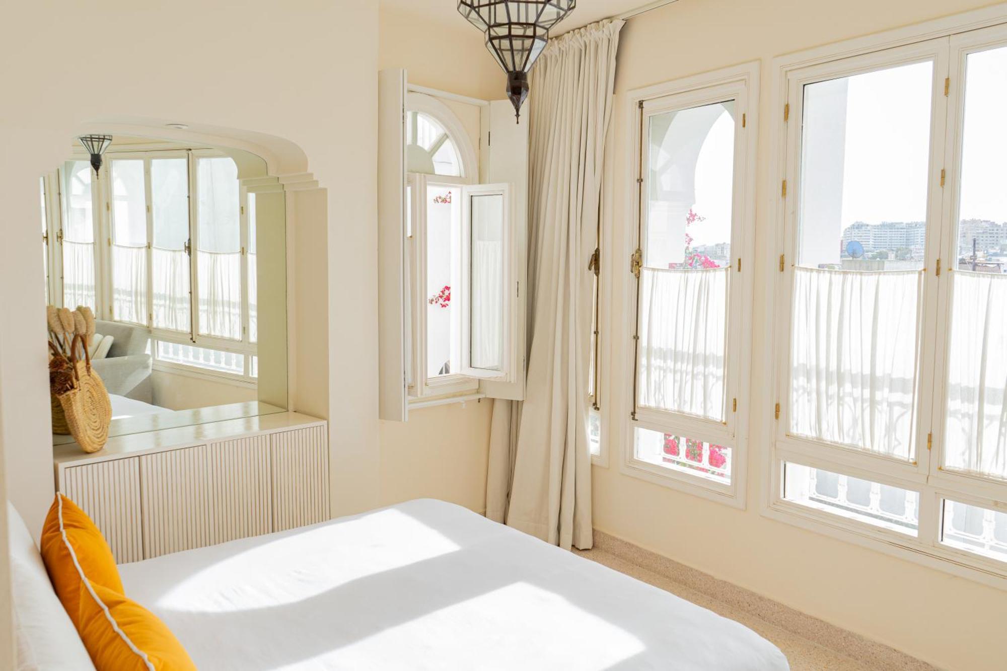 Absinthe Guest House Tangier Room photo